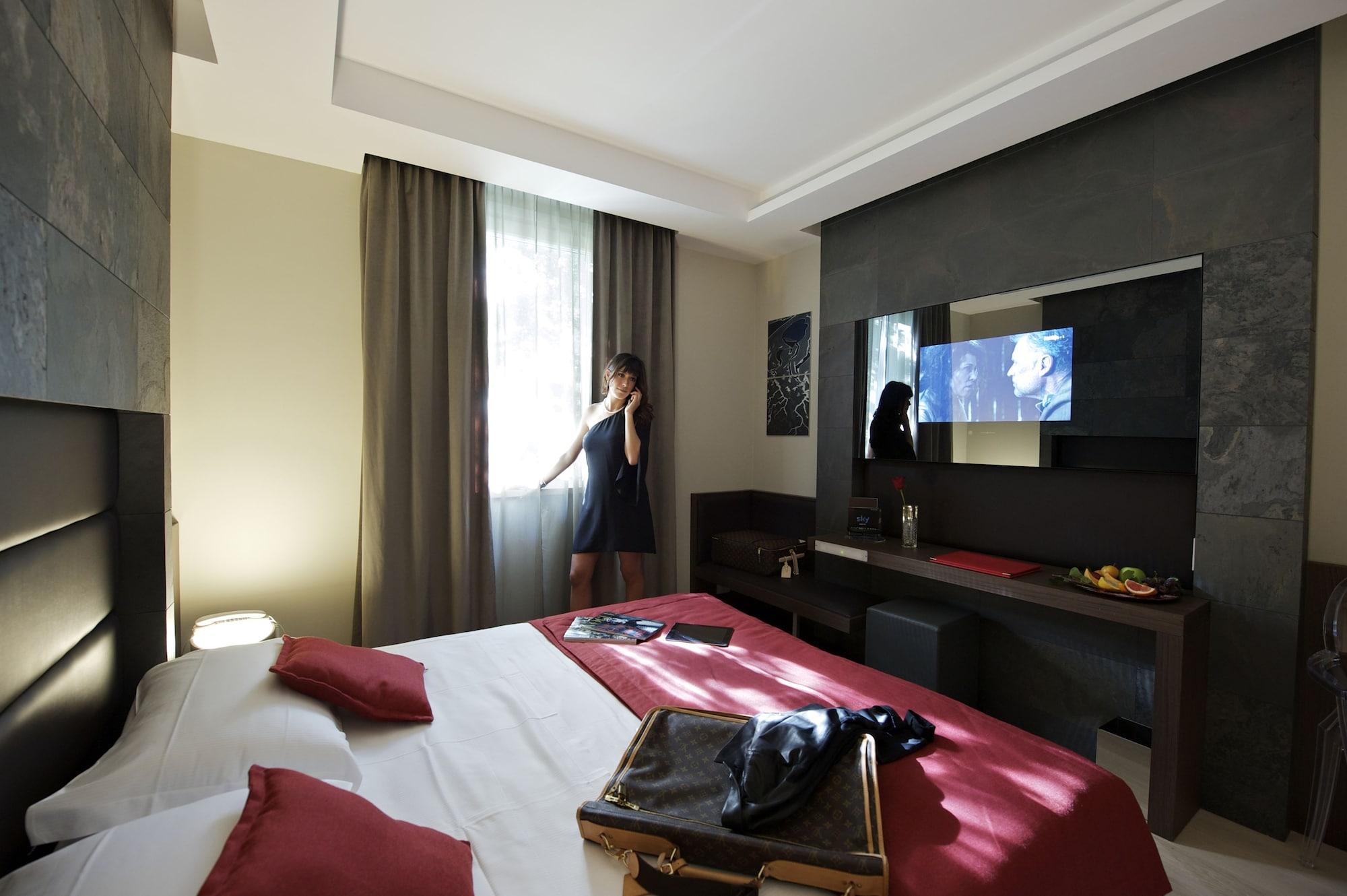 Unahotels Villa Dei Platani Foligno Ngoại thất bức ảnh