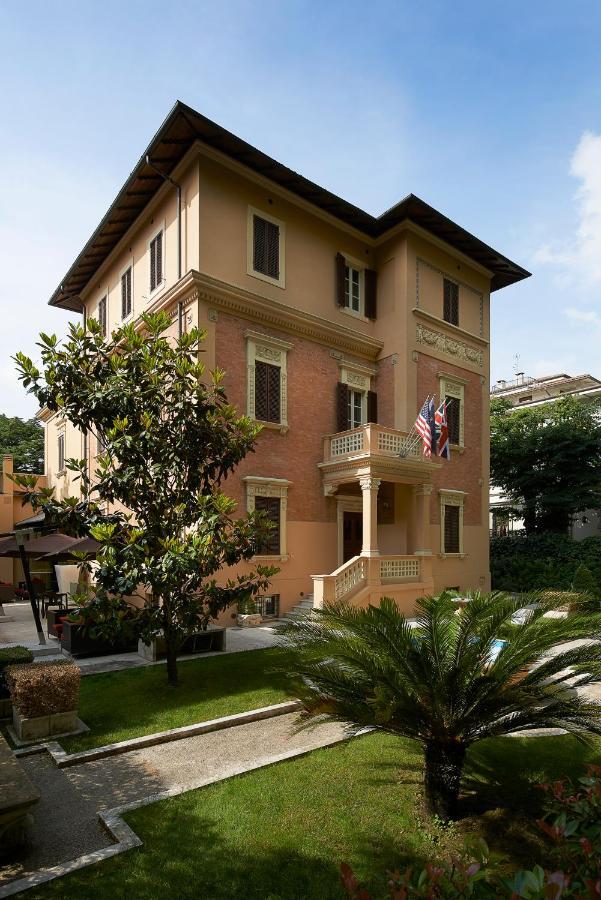 Unahotels Villa Dei Platani Foligno Ngoại thất bức ảnh